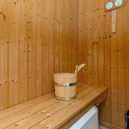 Holiday home Three-bedroom In Hemmet 14