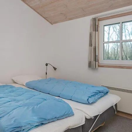 Three-bedroom In Hemmet 14 *