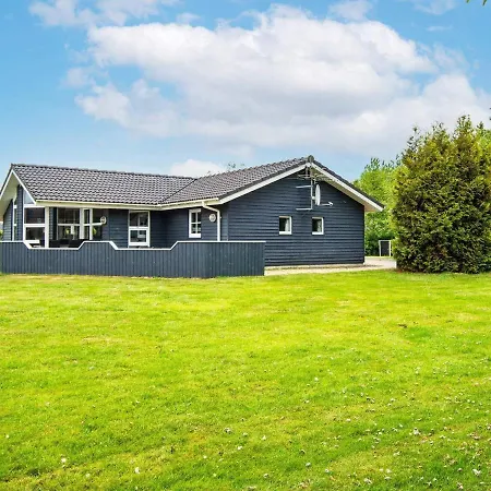 Three-bedroom In Hemmet 14 Holiday home *