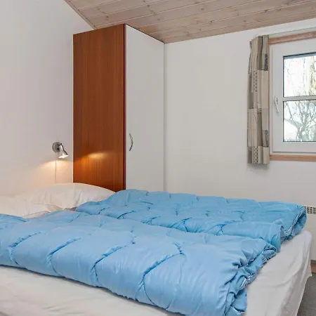 Three-bedroom In Hemmet 14 *